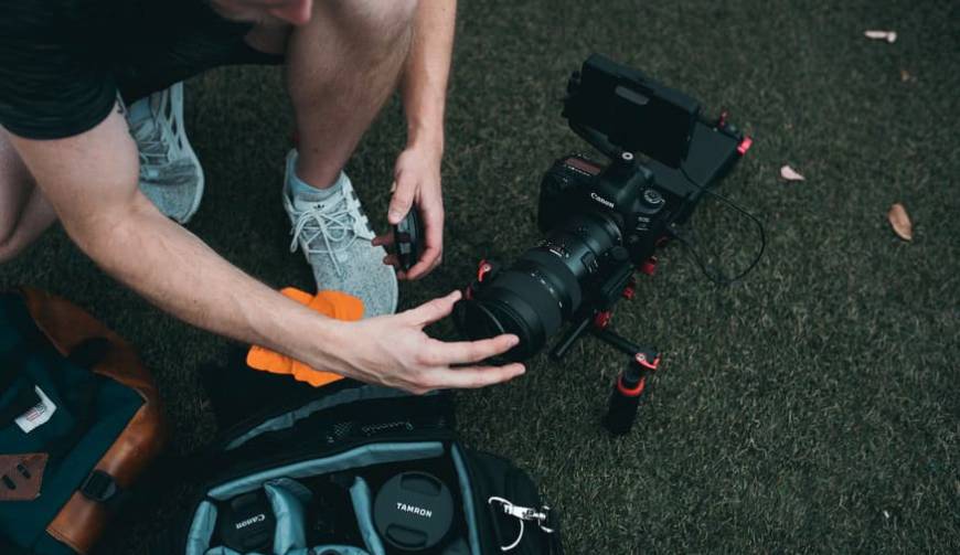 色彩心理学×动态美学，喀什产品视频拍摄公司唤醒感官冲击力